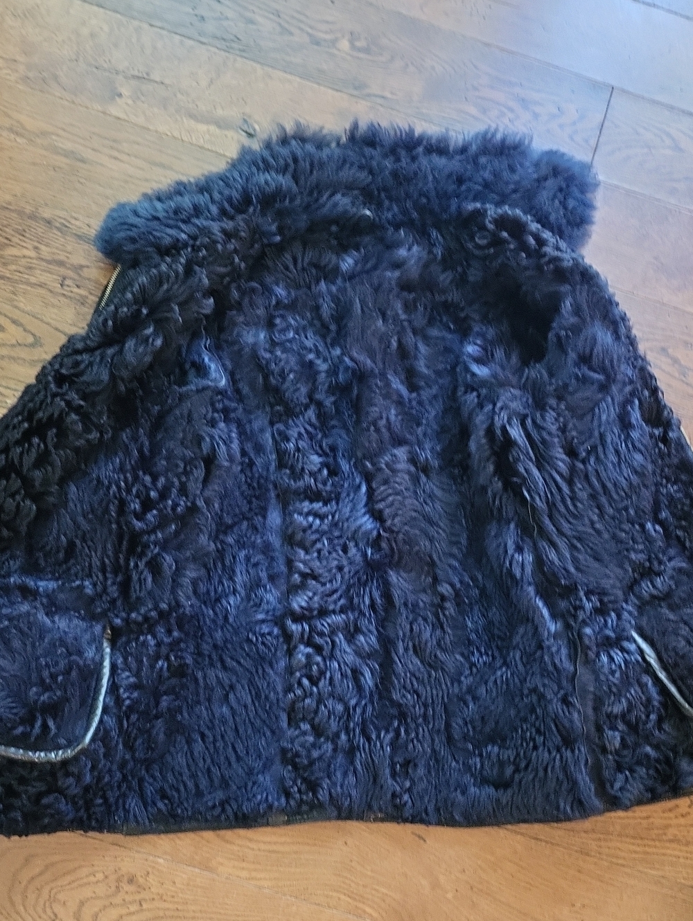 Vintage Women's Navy Shearling-Trim Leather Jacket. Size S - Picture 12 of 12